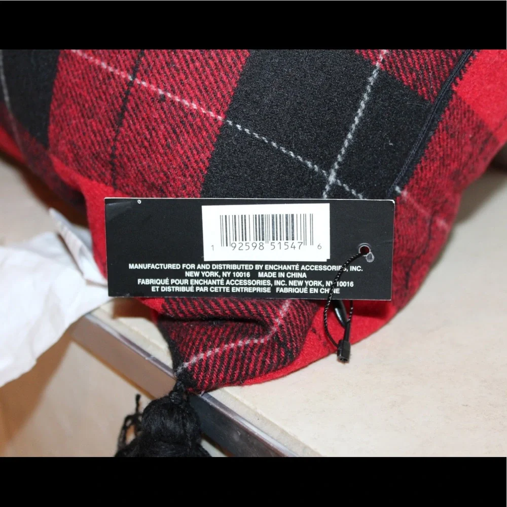 Buffalo Plaid Pillow (NWT)
